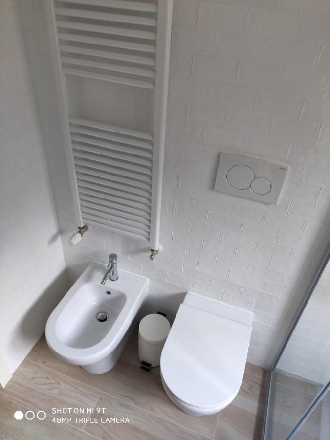 E-Milan Rooms Zona Tortona Luaran gambar